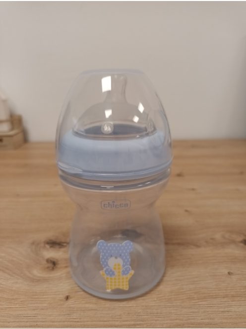 Chicco Natural Feeling Anti-Colic cumisüveg, 2hó+, 250 ml. OUTLET termék 