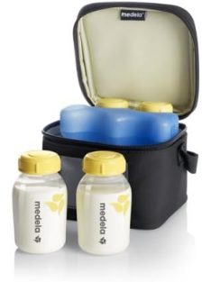   Medela Hűtőtáska 4 db 150 ml-es palackkal és hűthető akkuval