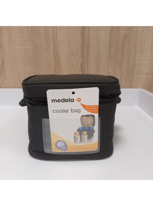 Medela Hűtőtáska 4 db 150 ml-es palackkal és hűthető akkuval