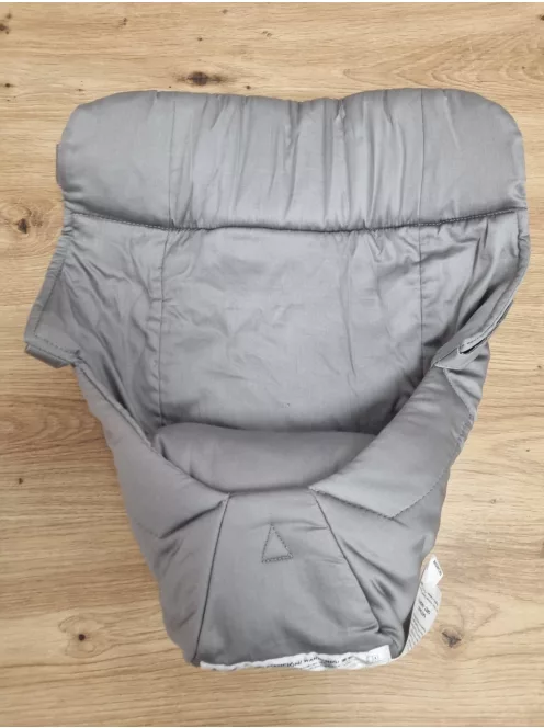 Ergobaby Easy-Insert babahordozó betét, OUTLET termék