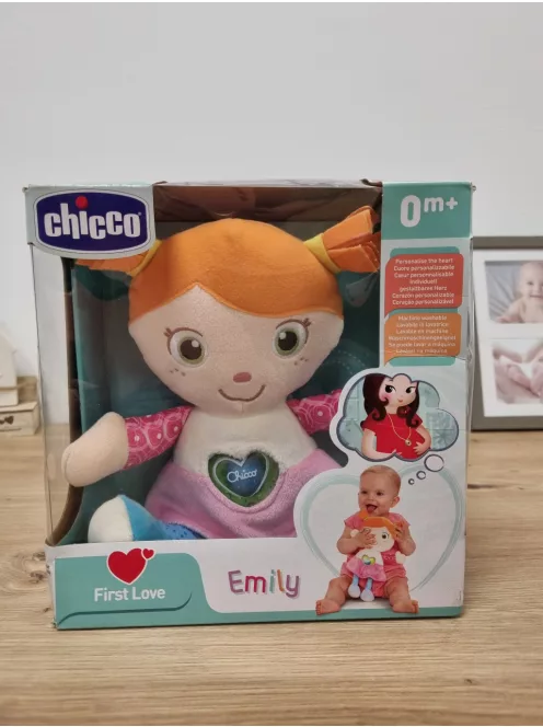 Chicco Emily plüss játék baba, OUTLET termék