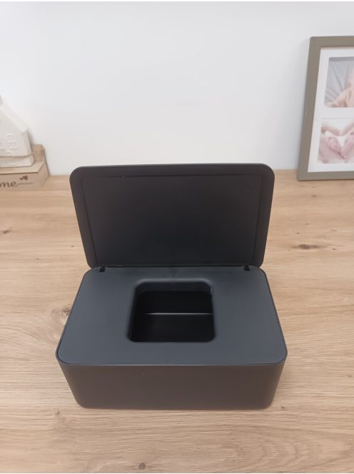 Törlőkendő tartó doboz- fekete OUTLET termék