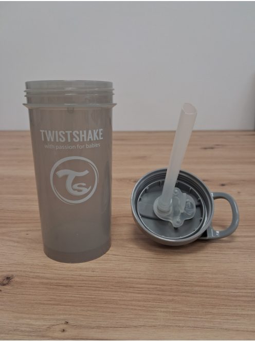 Twistshake szívószálas itató, OUTLET termék