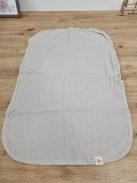 Hauck 2 az 1-ben pelenkázó alátét és törölköző, OUTLET termék