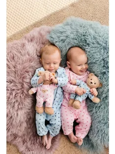   Steiff Teddy and Me plüss fiú mackó pizsamában-25cm, OUTLET termék