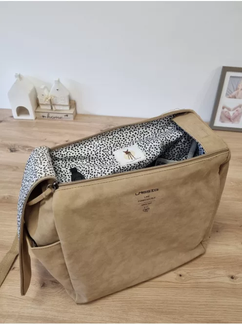 Lässig pelenkázótáska kiegészítőkkel, OUTLET termék