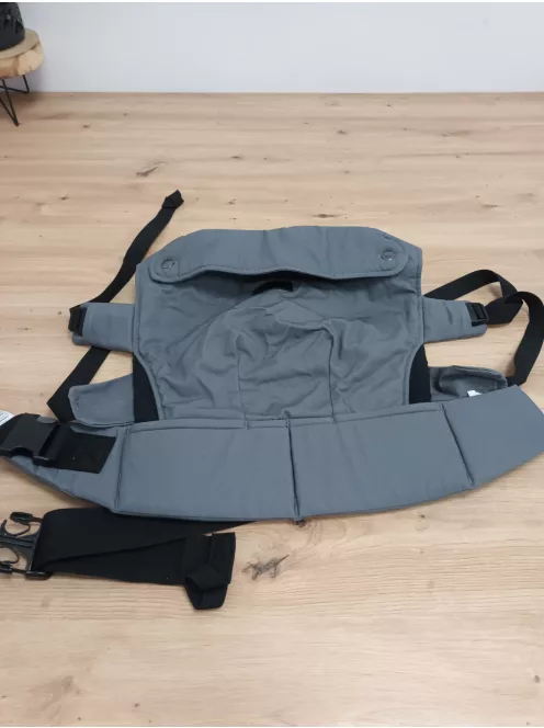 Momcozy babahordozó szürke - OUTLET termék