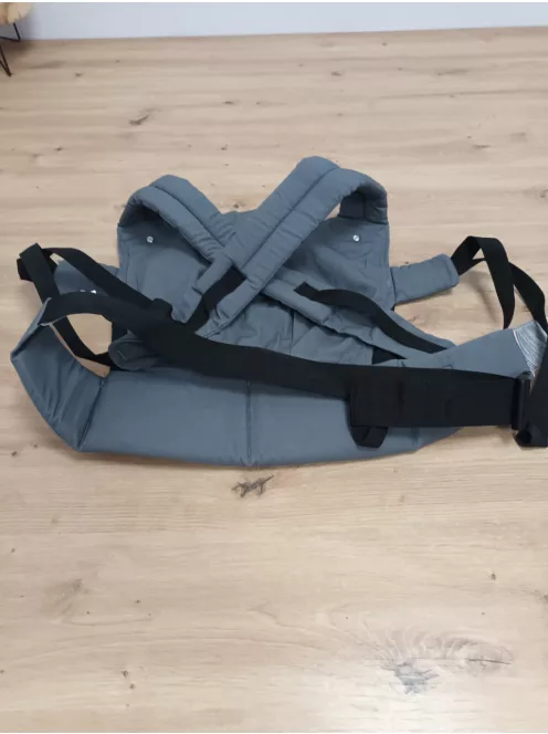 Momcozy babahordozó szürke - OUTLET termék