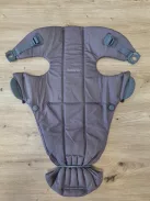 BABYBJÖRN Mini Soft hordozó- sötét lila, Outlet termék