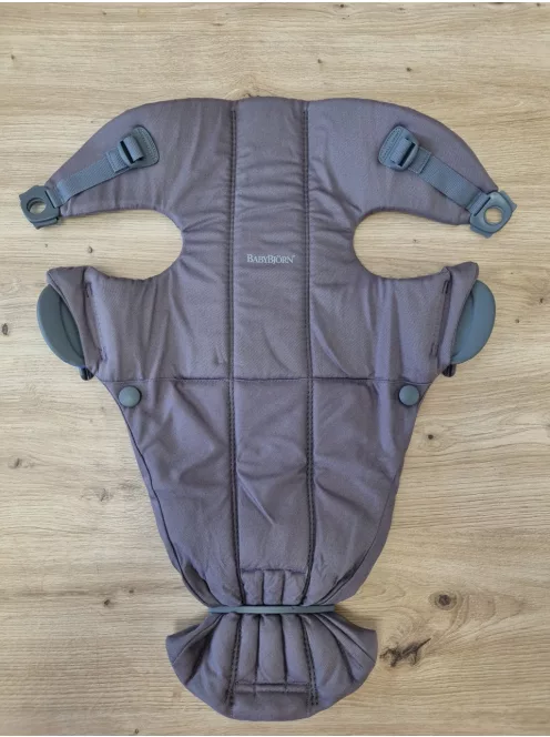 BABYBJÖRN Mini Soft hordozó- sötét lila, Outlet termék