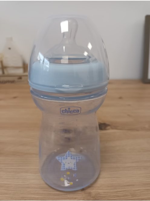Chicco Natural Feeling cumisüveg, 330ml, 6 hó+, OUTLET termék