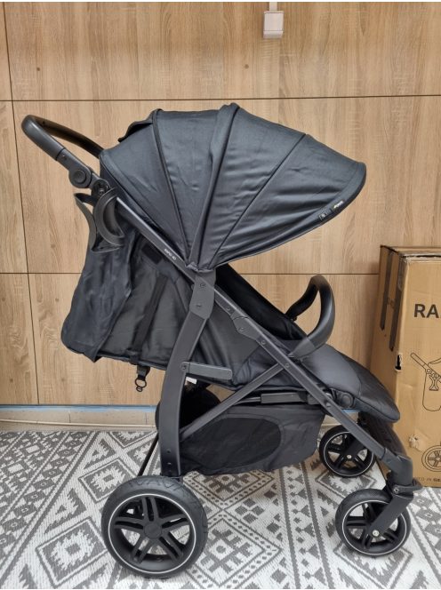 Hauck Rapid 4D babakocsi, születéstől 22 kg-ig, Outlet termék 