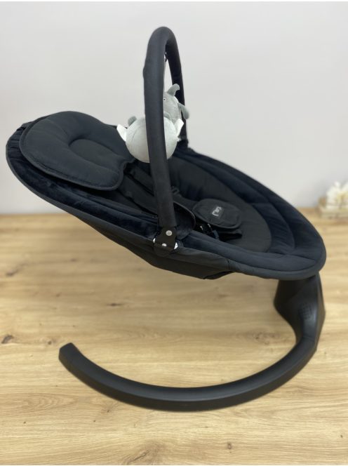 MoMi KENANI ONYX baba ringató, 9 kg-ig , Bluetooth. OUTLET termék