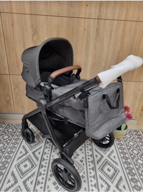 Maxi Cosi Zelia S Trio 0-22 kg, újszülött- 4 éves korig. Outlet termék
