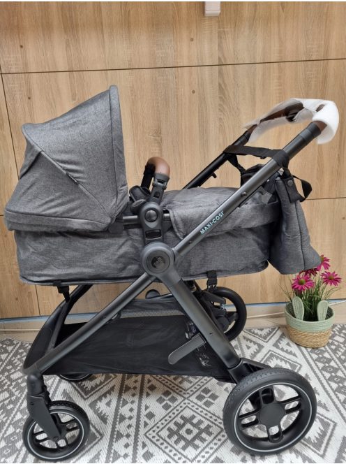 Maxi Cosi Zelia S Trio 0-22 kg, újszülött- 4 éves korig. Outlet termék