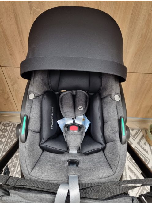 Maxi Cosi Zelia S Trio 0-22 kg, újszülött- 4 éves korig. Outlet termék