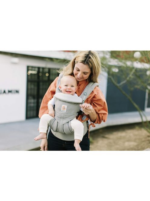 Ergobaby Omni 360 4 pozíciós babahordozó. OUTLET termék