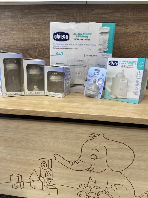 Chicco Kezdőszett, sterilizátor 3:1 ben, ételmelegítő, cumisüveg szett- Outlet termék