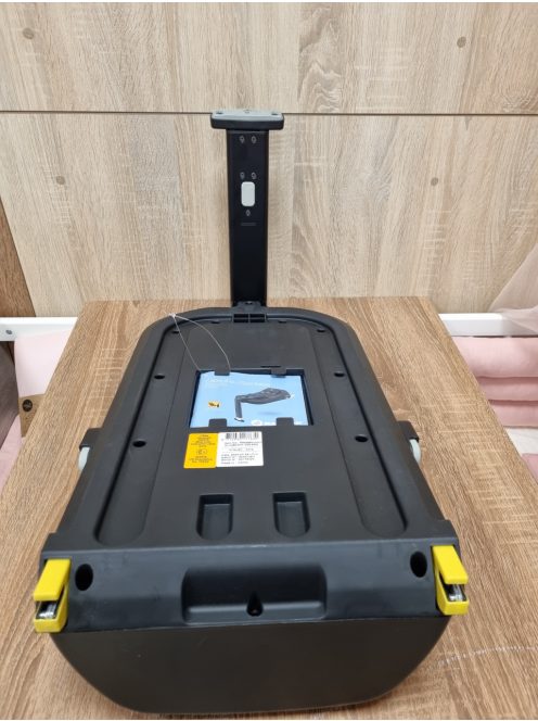 Maxi-Cosi CabrioFix i-Size ISOFIX bázistalp. OUTLET termék