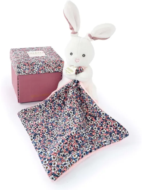 DouDou Boh'aime plüss nyuszi szundikendővel, OUTLET termék