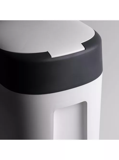 Tommee Tippee Twist&Click pelenkatartó 2db utántöltővel, fehér- OUTLET termék
