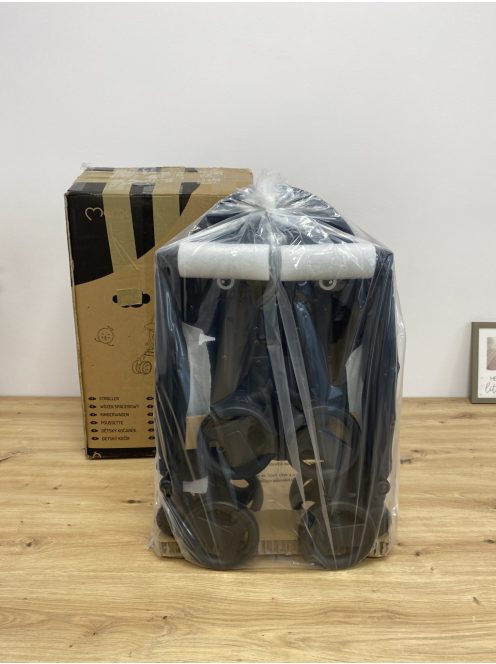 MoMi Grace pehelykönnyű babakocsi, OUTLET termék