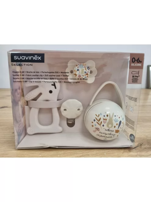 Suavinex 4 részes újszülött ajándékszett-cumi, csipesz,lánc, rágóka, OUTLET termék