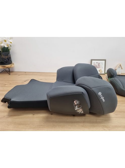 Cybex Solution X i-Fix gyerekülés Isofix i-Size 100-150cm, OUTLET termék