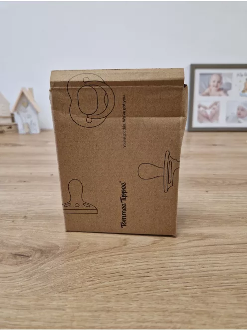 Tommee Tippee fogszabályozós cumi újszülötteknek, 0-2 hónapos korig, 4 db-os,  - OUTLET termék
