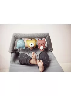   BabyBjörn Soft Friend plüss játékív pihenőszékre, OUTLET termék