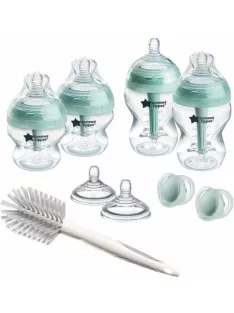   Tommee Tippee Natural cumisüveg kezdőszett 2x150ml, 2x260ml, kefe, 2db cumi, 2db etetőfej, OUTLET termék