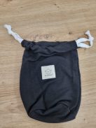 KeaBabies karikás hordozókendő-fekete. Outlet termék