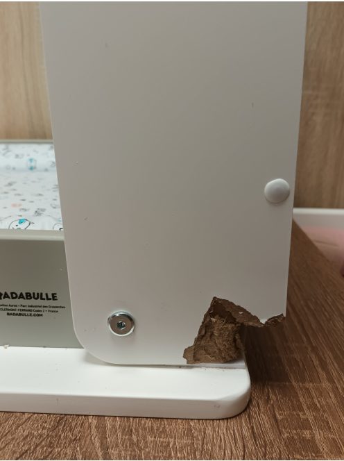 Badabulle fali pelenkázó szekrény. OUTLET  termék
