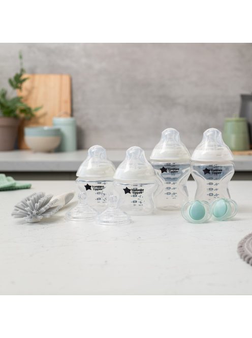 Tommee Tippee újszülött cumisüveg kezdõ szett Natural Start (9db)