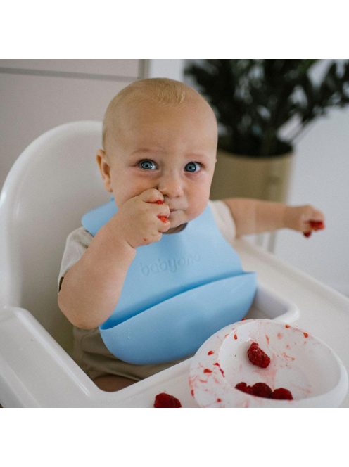 BabyOno elõke - mûanyag puha állítható világoskék 835/05