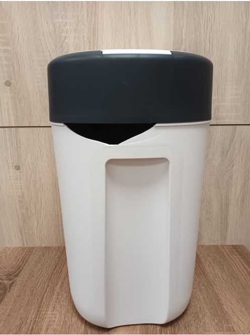 Tommee Tippee Twist&Click pelenkatartó. OUTLET termék