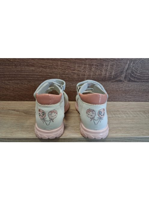 Asso lányka bőr szandál fehér-virágos 24-es méret