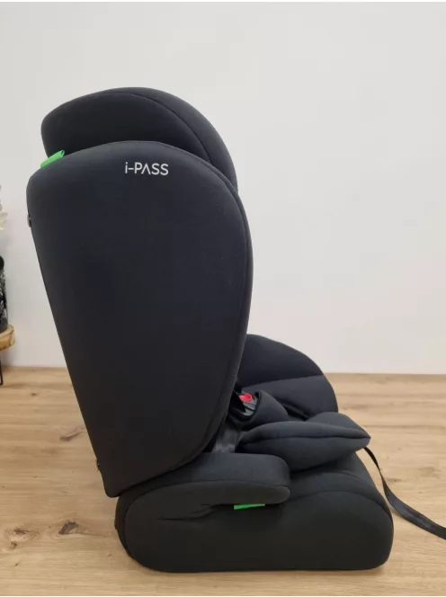 KikkaBoo i-Pass 76-150cm gyerekülés, fekete szìnű OUTLET termék