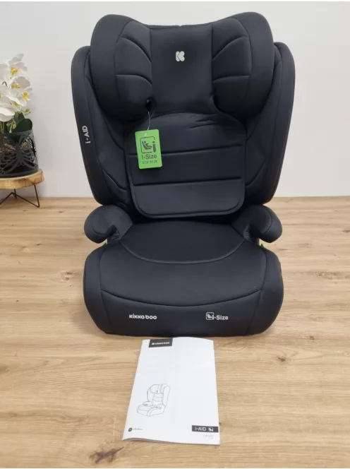 Kikkaboo I-Aid i-size 100-150cm gyerekülés, fekete színű OUTLET termék