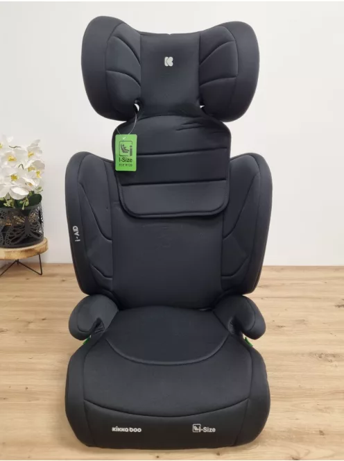 Kikkaboo I-Aid i-size 100-150cm gyerekülés, fekete színű OUTLET termék