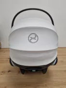 CYBEX Gold Cloud G i-Size 40-87cm Comfort babahordozó (talp nélkül), világos szürke színű OUTLET termék
