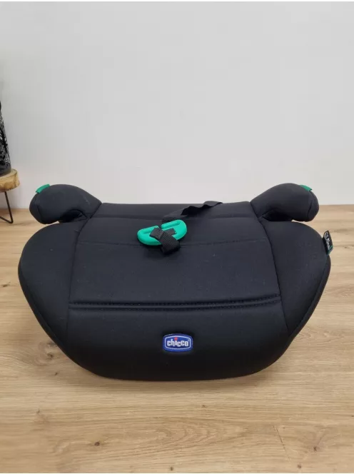 Chicco Quasar i-Size autós ülésmagasító 7-12 éves korig Top tether OUTLET termék