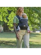 Skin Fit bébihordozó 9 kg-ig szülő felé néző pozíció