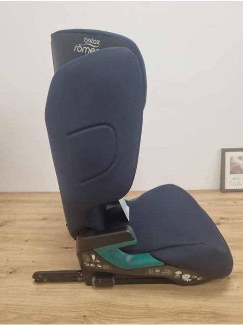 Britax Römer Discovery Plus 2 i-Size Isofix 100-150cm gyerekülés, OUTLET termék