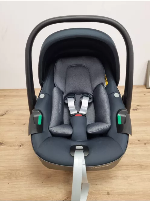 Maxi-Cosi Pebble 360 i-Size 40-83cm autós babahordozó OUTLET termék