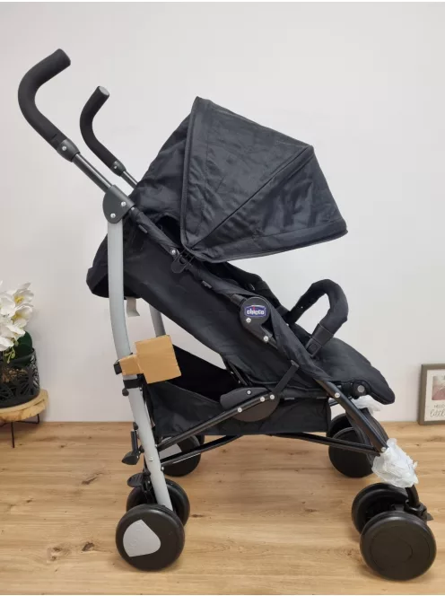 Chicco Echo Lite kompakt esernyőre csukható babakocsi-fekete, OUTLET termék