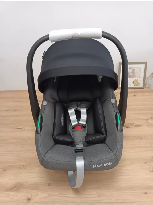 Maxi Cosi Zelia S Trio babakocsi szett 0-22 kg, újszülött-4 éves korig, Outlet termék