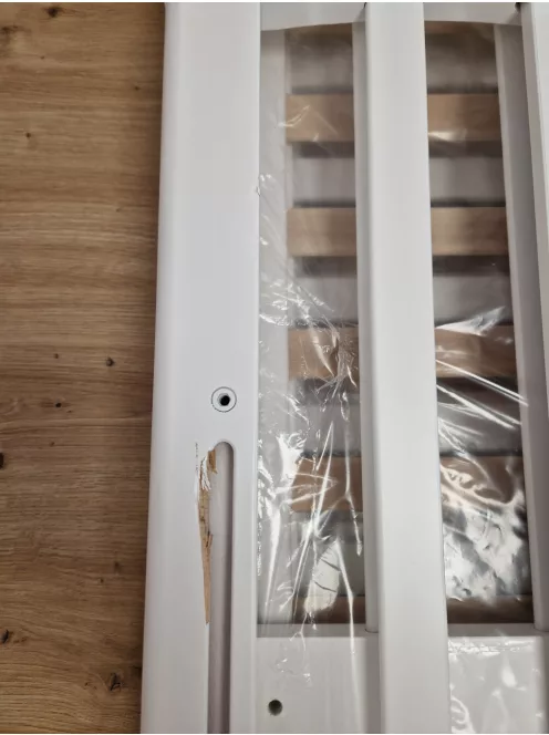 Foppapedretti Tenerorso 131x73cm-es fa kiságy állítható oldalakkal, OUTLET termék