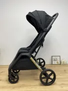 Kinderkraft Loom babakocsi-fekete, OUTLET termék