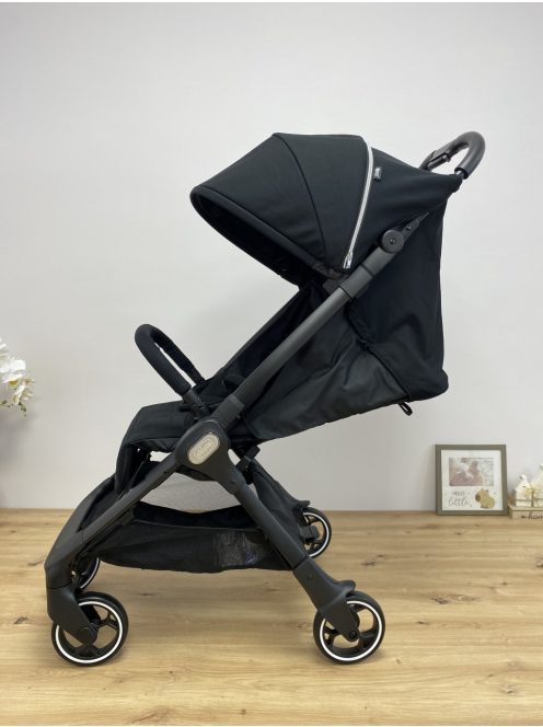 Chicco We ultra kompakt babakocsi. OUTLET termék